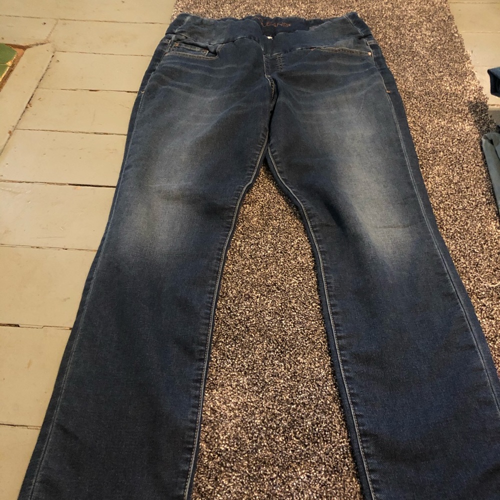 Size 14 JAG pull in jeans